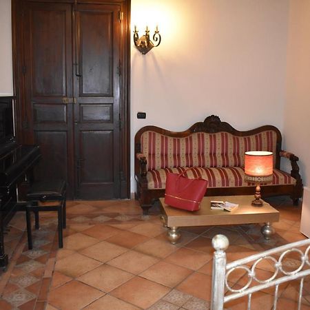Bed and Breakfast Le Due Torri Filadelfia Exterior foto
